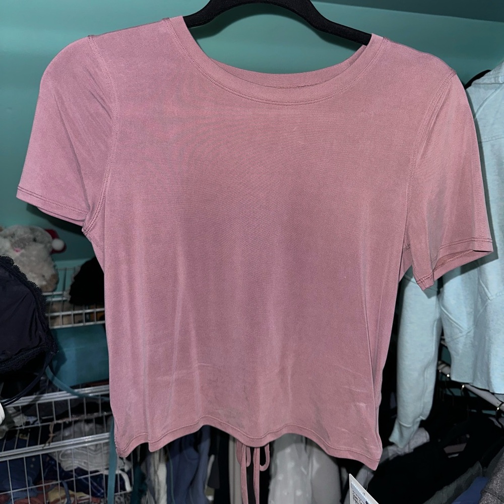 Lululemon open back tee